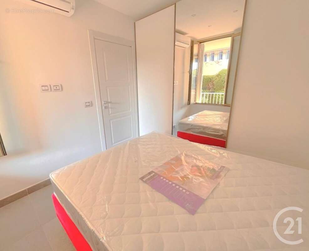 Appartement à ROQUEBRUNE-CAP-MARTIN