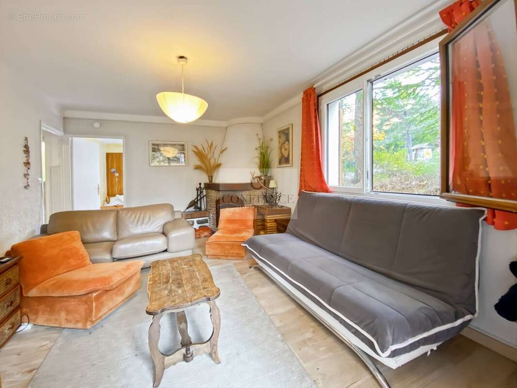 Appartement à SAINT-ETIENNE-DE-TINEE