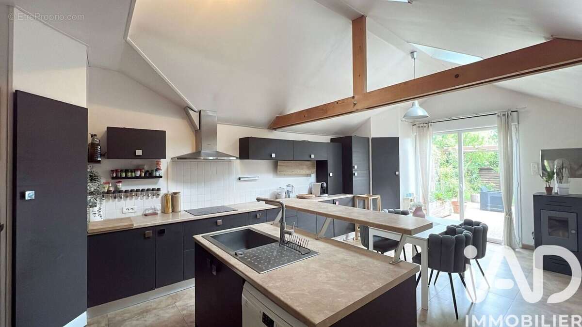 Photo 3 - Maison à MARLY-LA-VILLE