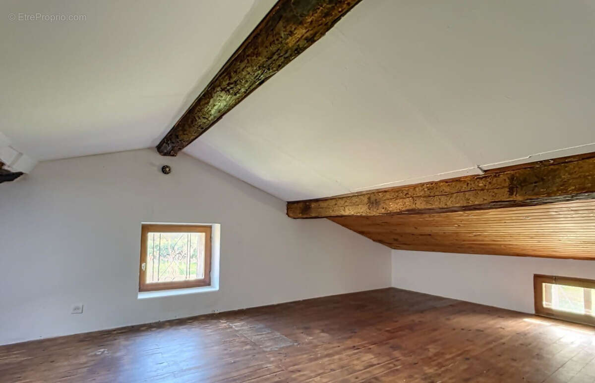 Appartement à VERO