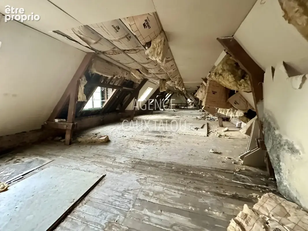 Londinières   immeuble de plus de 600 m2 à fort potentiel pour investisseur - photo 2