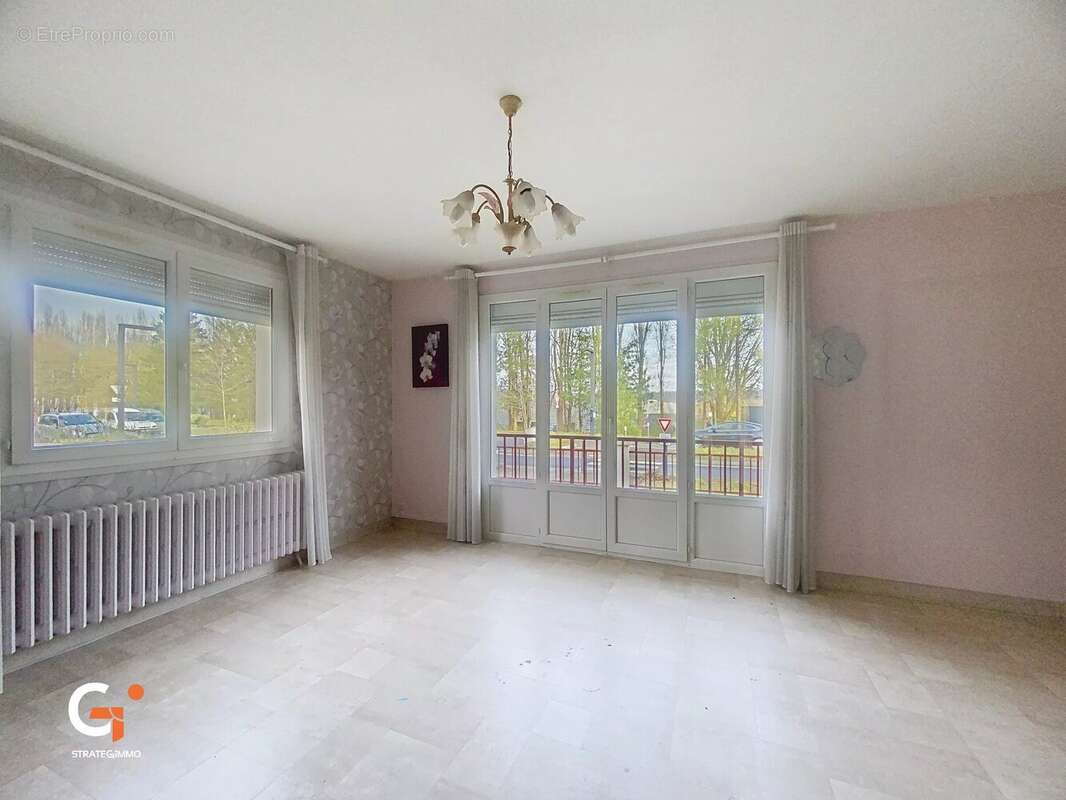 Maison à OISSEL
