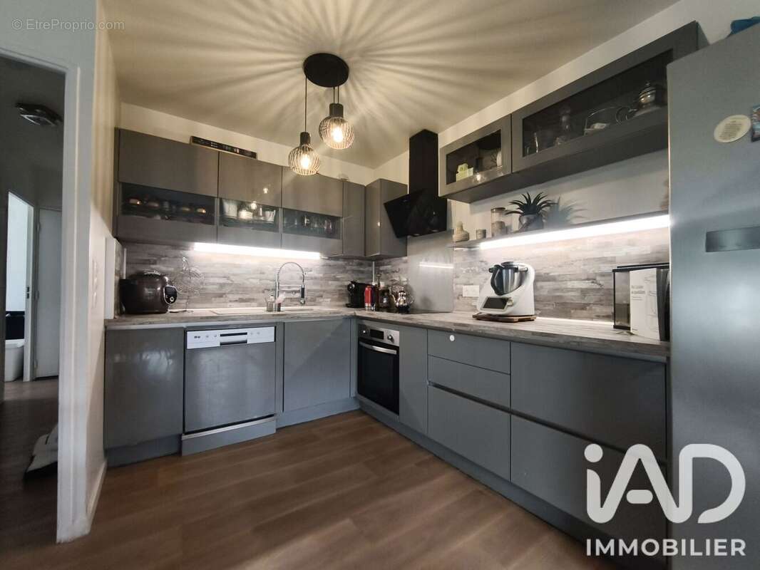 Appartement 81 m² à Noisy-Le-Sec  - photo 6
