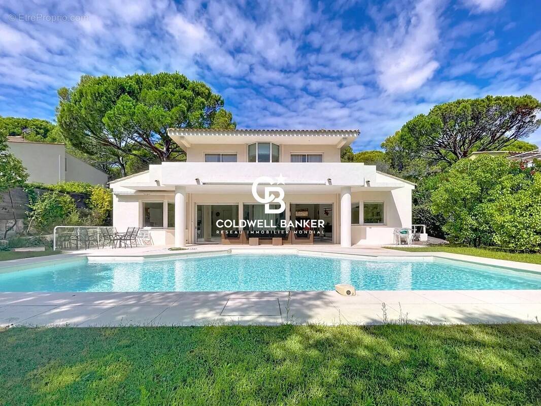 Maison à SAINT-RAPHAEL