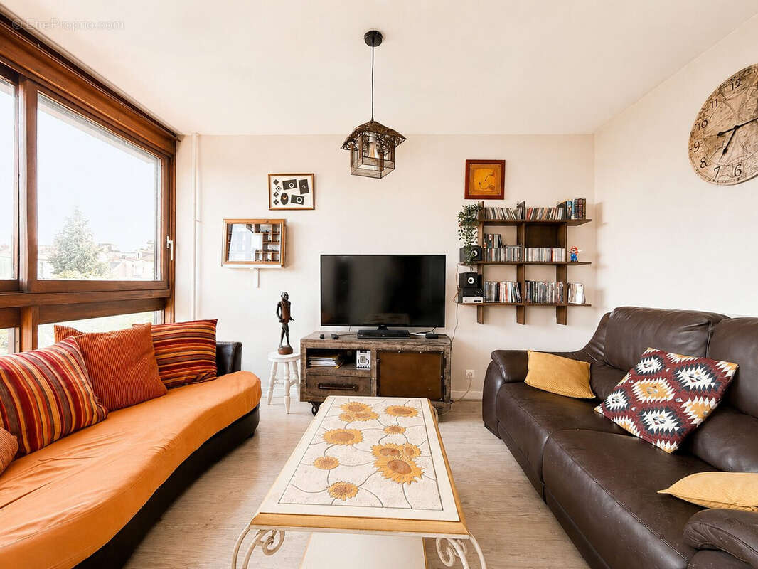 Appartement 77 m² à Clermont-Ferrand  - photo 2