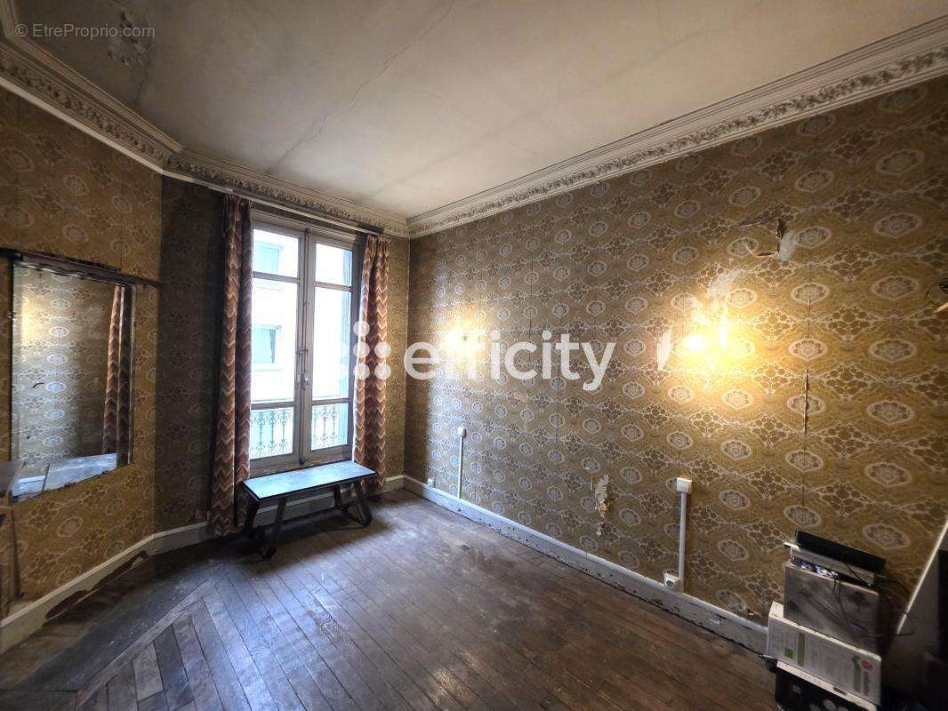 Appartement à CLICHY