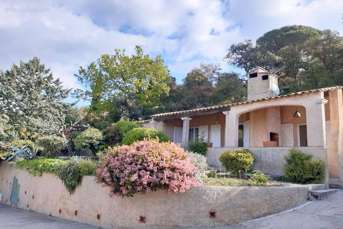 Maison à GRIMAUD