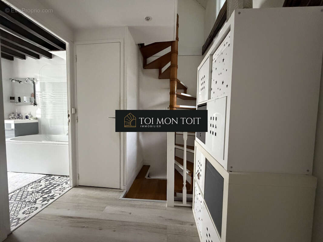 Maison à MORTEFONTAINE