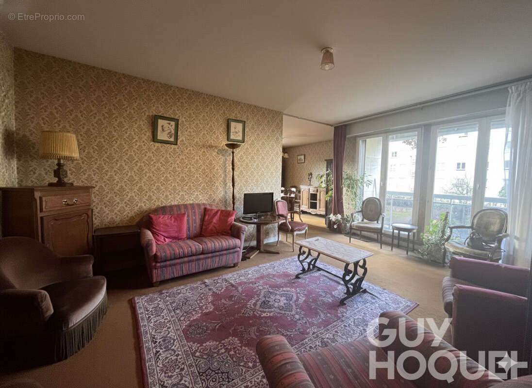 Appartement à VERSAILLES