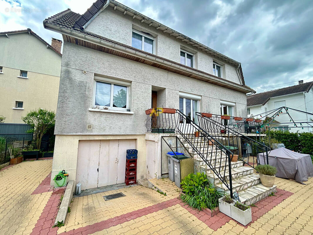 Maison à CORMEILLES-EN-PARISIS