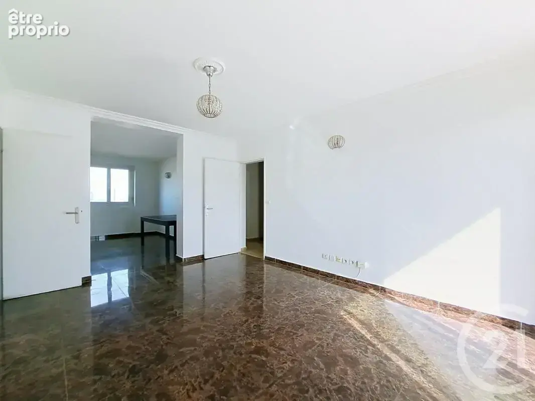 Appartement 64 m² à Creteil  - photo 3