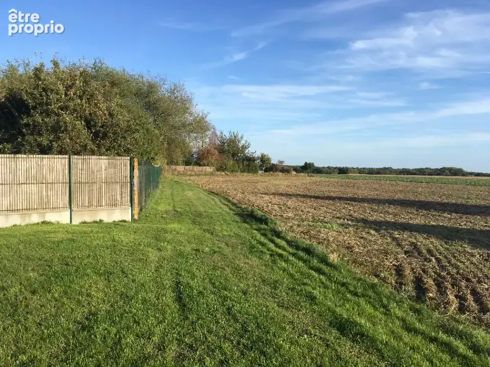 Terrain à ETAMPES