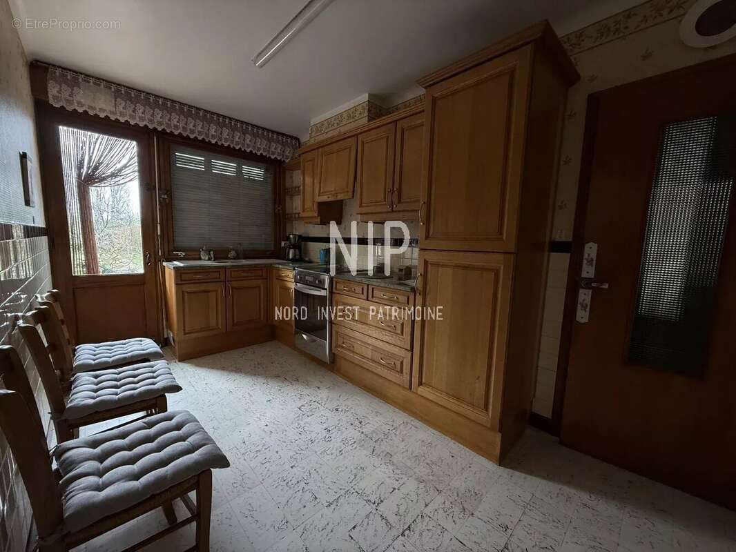 Maison à SAINT-AMAND-LES-EAUX