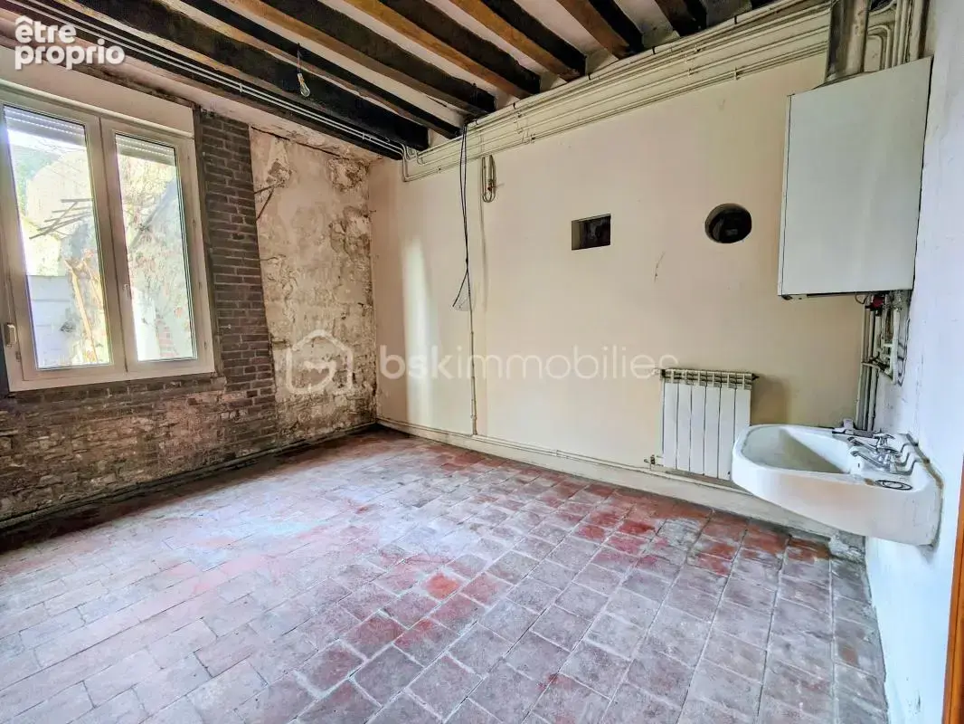 Ensemble immobilier (local commercial + appartement) plein centre ville - photo 13