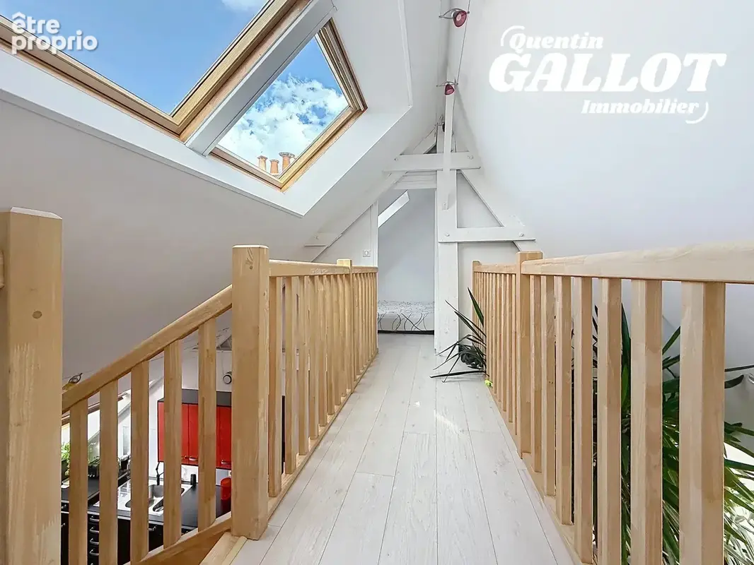 Loft duplex 4 chambres + parking - photo 10