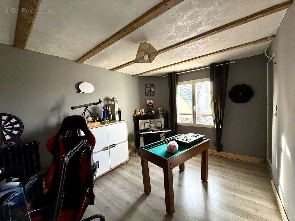 Maison à DONNEMARIE-DONTILLY