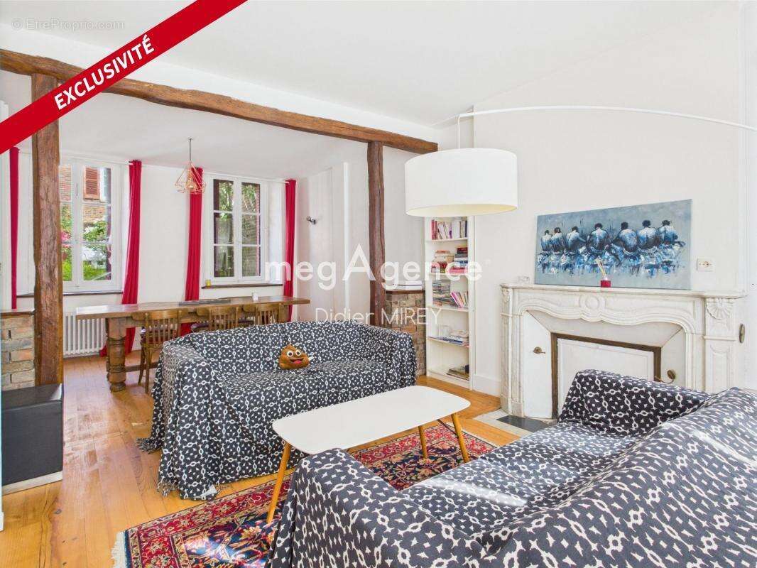 Maison à AIX-EN-OTHE