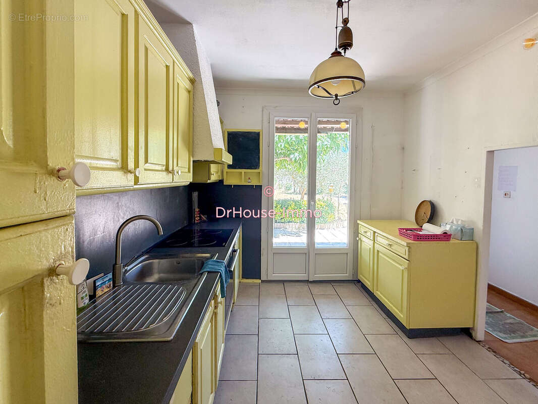 Maison 88 m² à Redessan  - photo 5