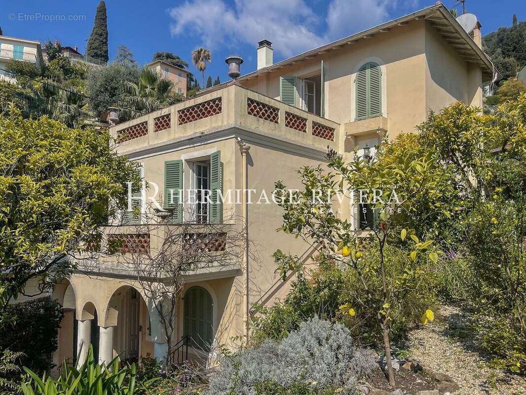 Maison à MENTON