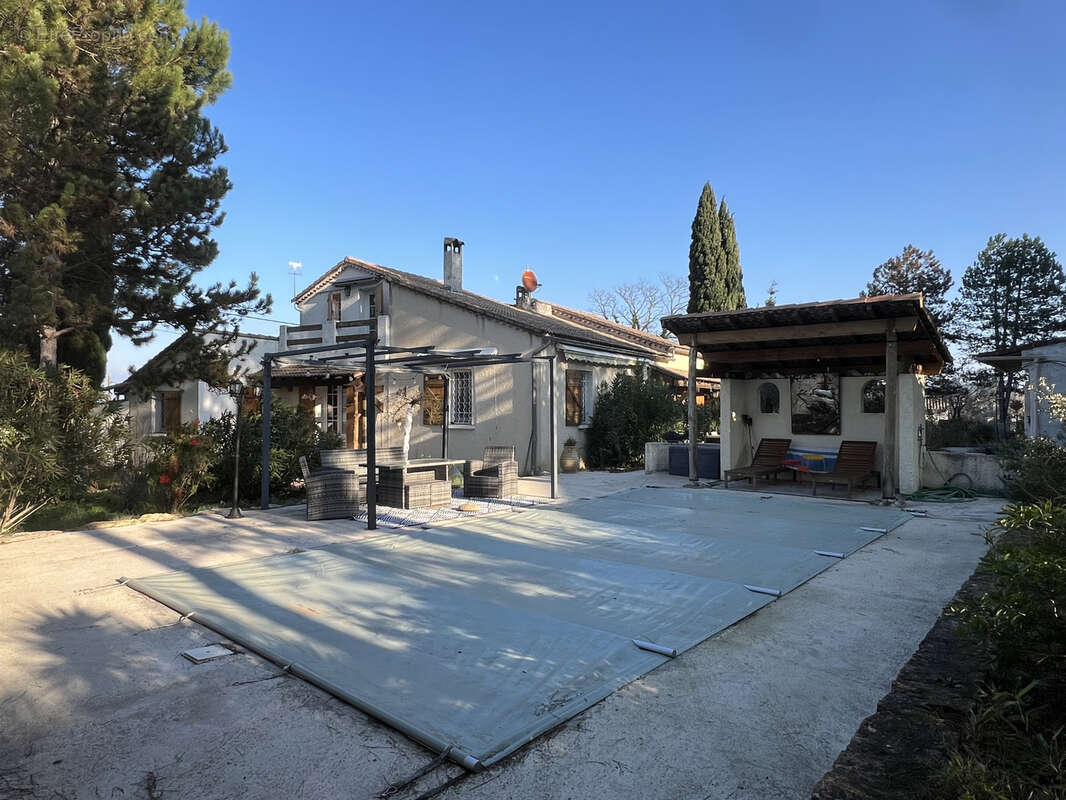 Maison à SAINT-PAULET-DE-CAISSON