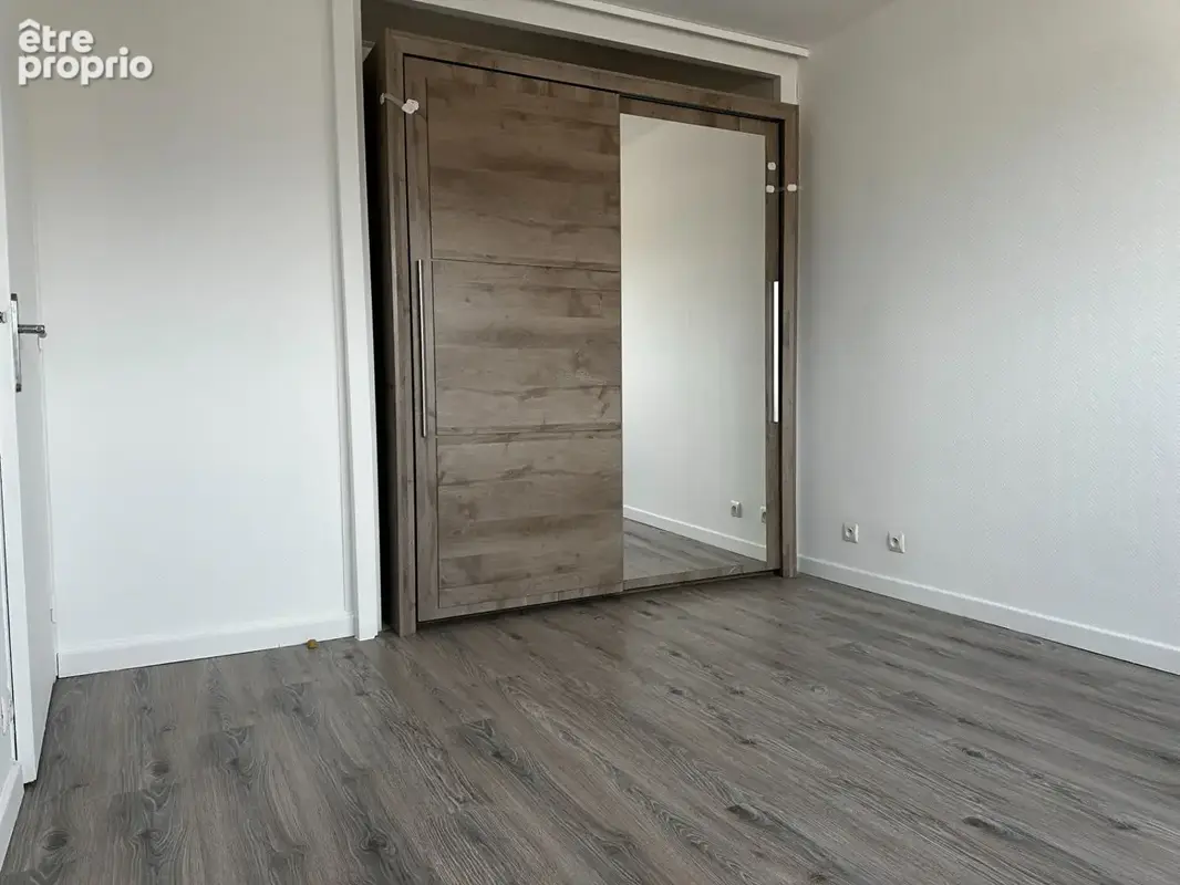 NANCY - Appartement 118 m² - Dernier étage avec balcon, garage et cave - photo 9