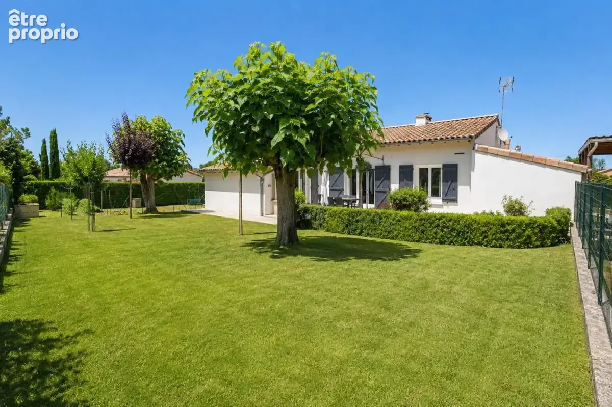Maison à PECHBONNIEU