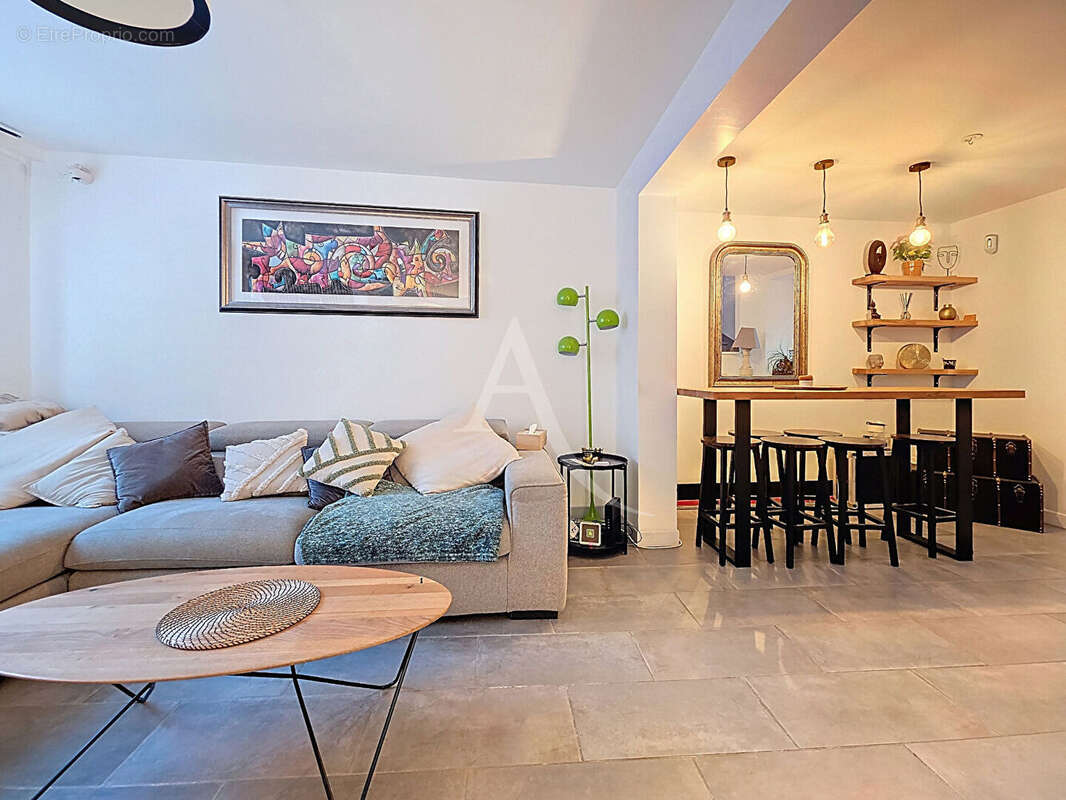 Maison à MANTES-LA-JOLIE