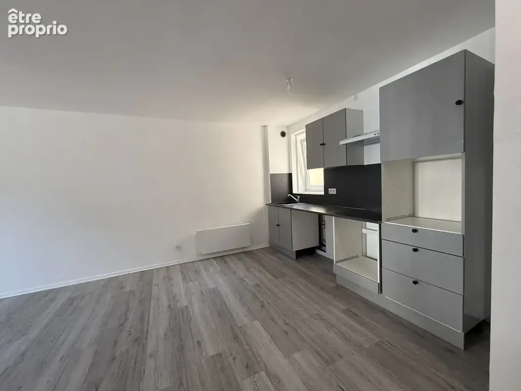 Appartement 2 pièces 49 m² à vendre à Beaujeu (69430) - photo 2
