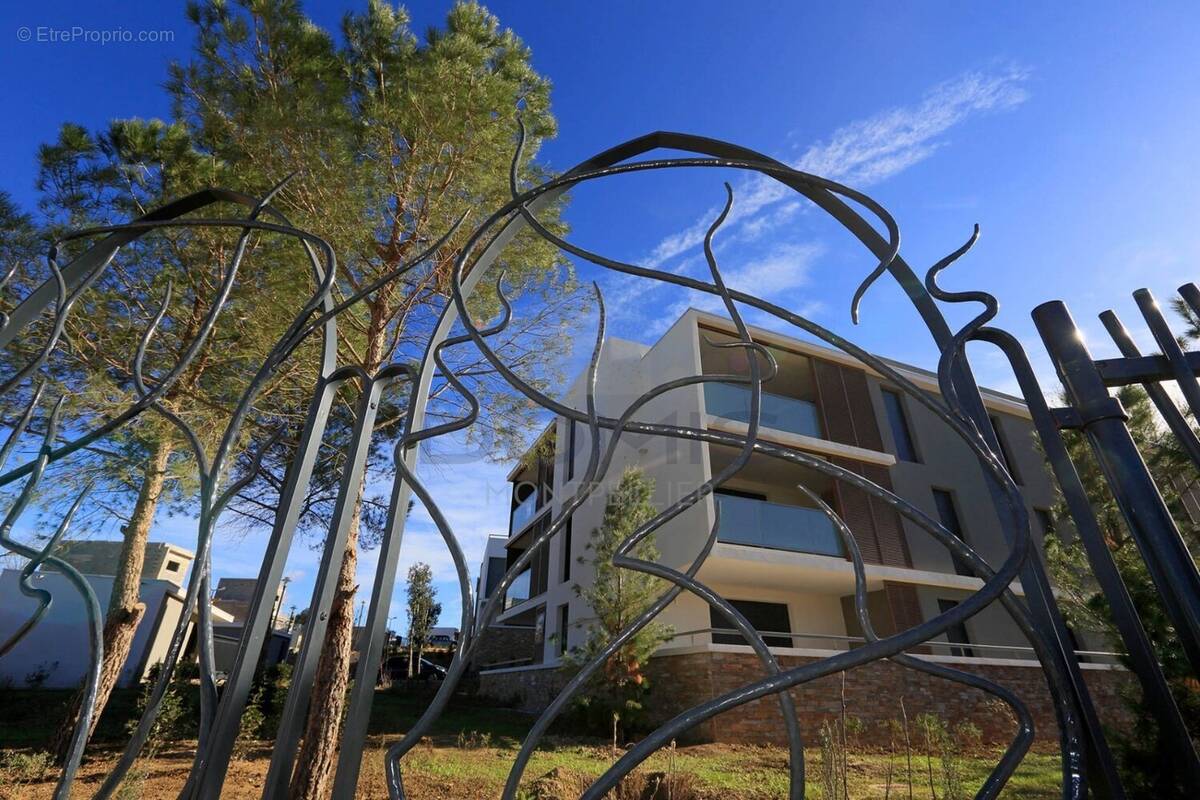 Appartement à LE CRES