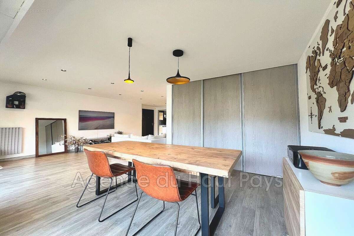 Appartement à LE CANNET