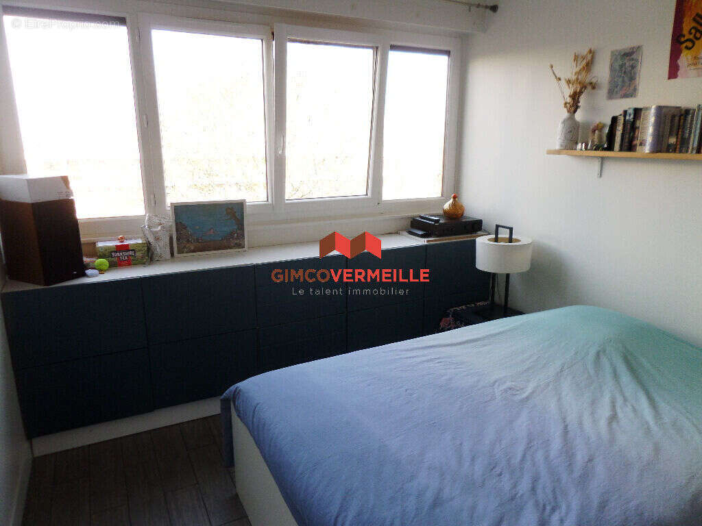 Appartement à LA CELLE-SAINT-CLOUD