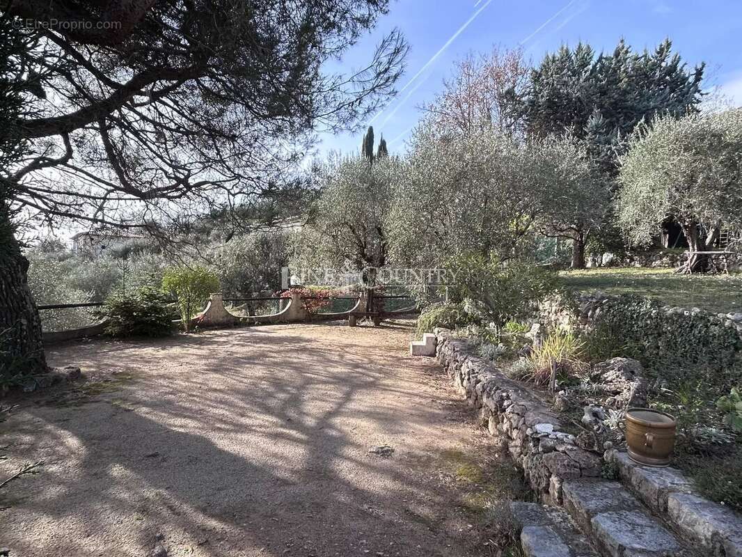 Maison à CABRIS
