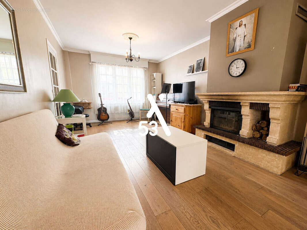 Maison 171 m² à Arques  - photo 2
