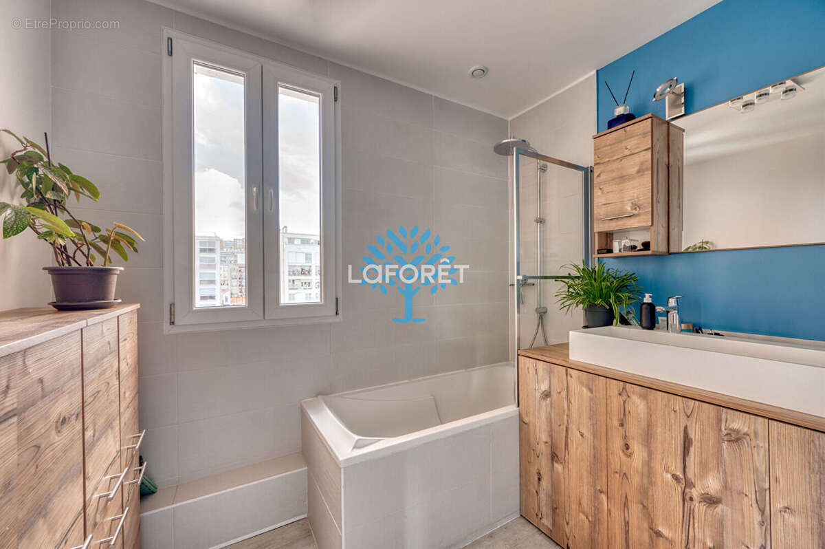 Appartement à PUTEAUX