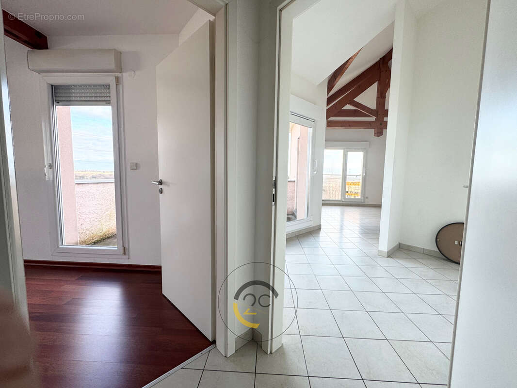 Appartement à COSNES-ET-ROMAIN