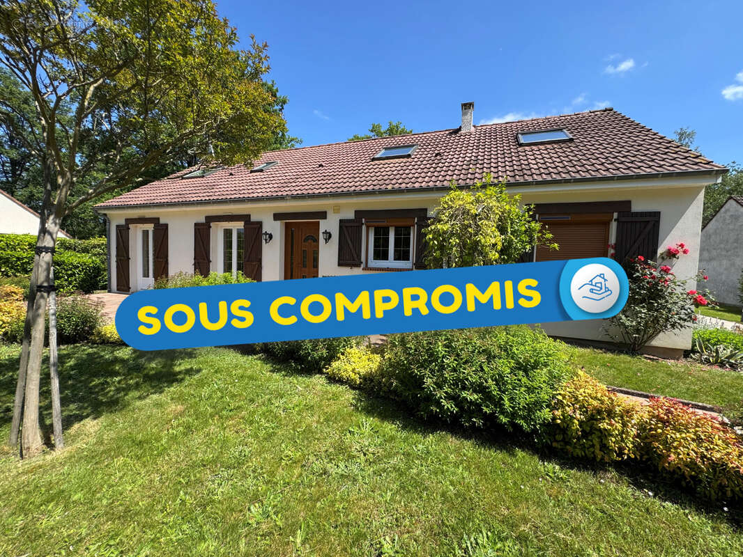 Maison à DONNERY