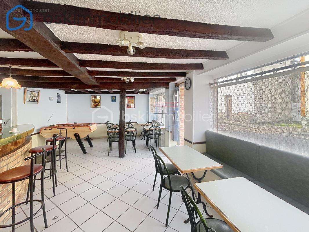 Maison à SAINT-ETIENNE-DU-ROUVRAY