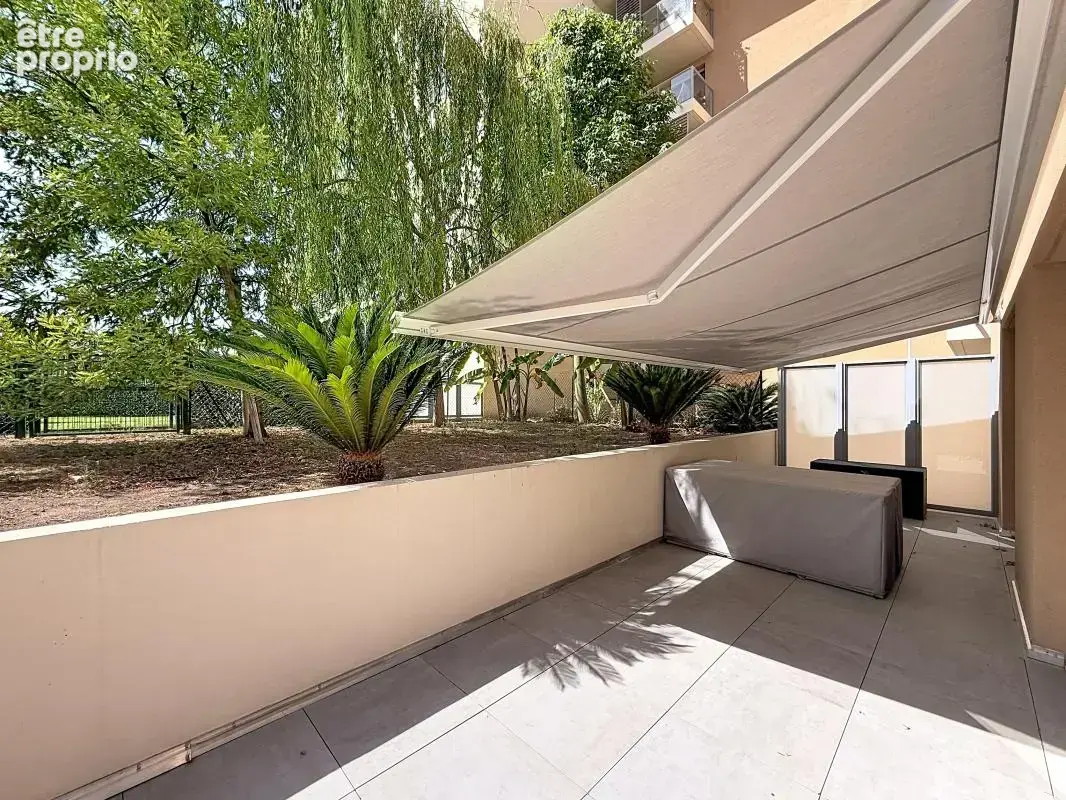 Juan les Pins - 2-3 pièces 50m2 - Rez-de-jardin 100m2 - Stationnement - photo 3
