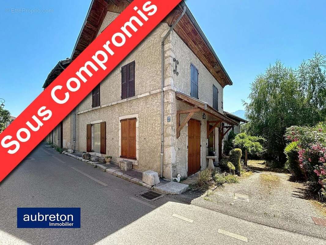 Maison à CROLLES