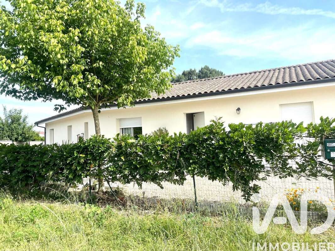 Photo 2 - Maison à PODENSAC