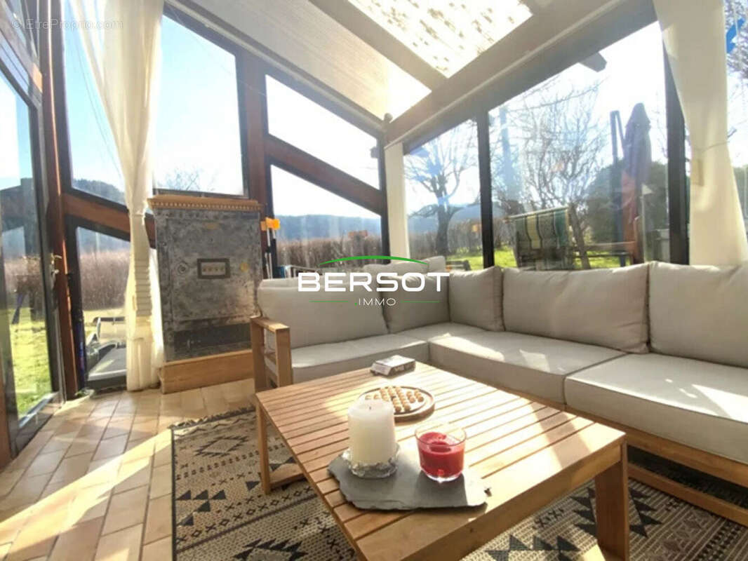 Maison à VILLERS-LE-LAC