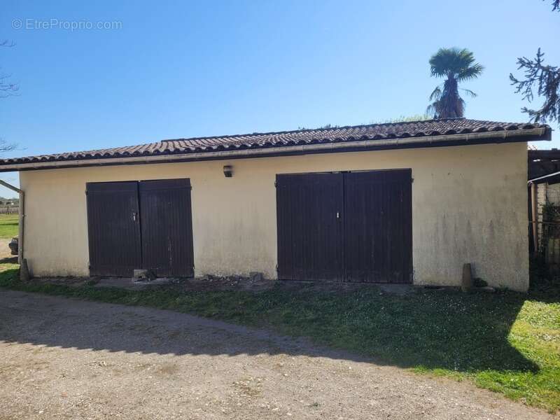 Maison à CUSSAC-FORT-MEDOC