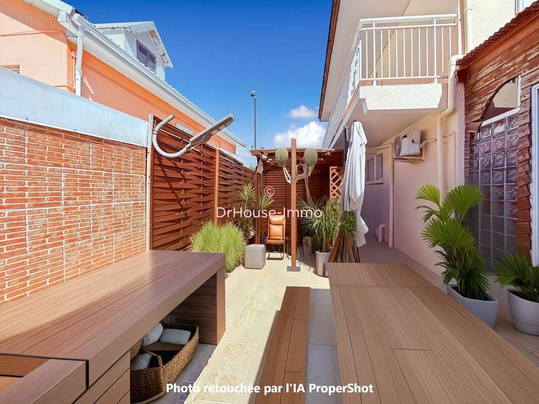 Maison à PETITE-ILE