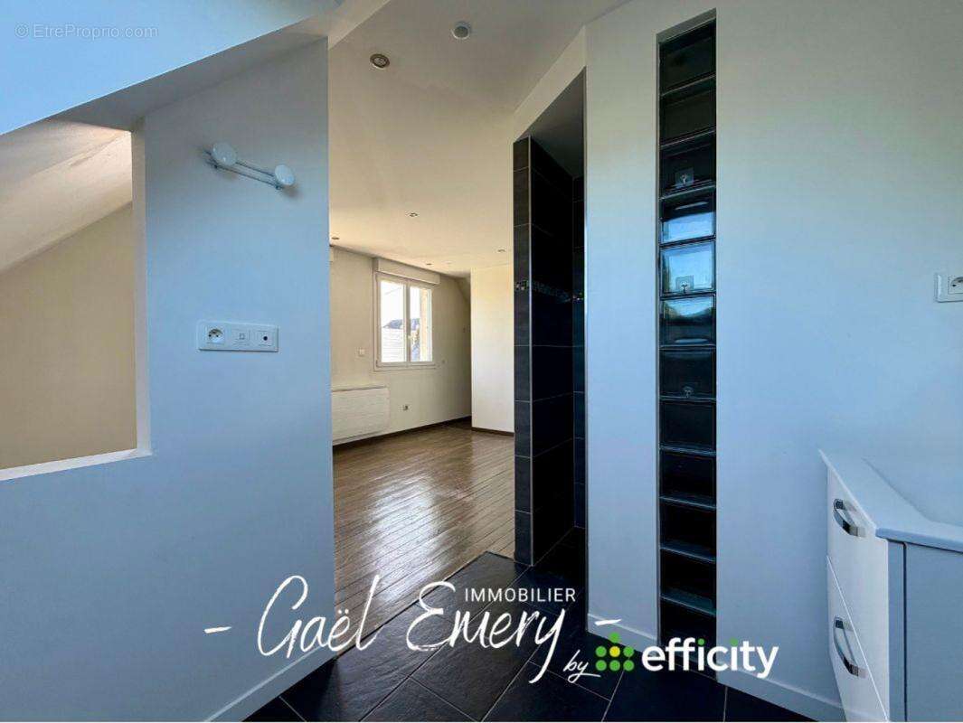 Maison 103 m² à La Fleche  - photo 9
