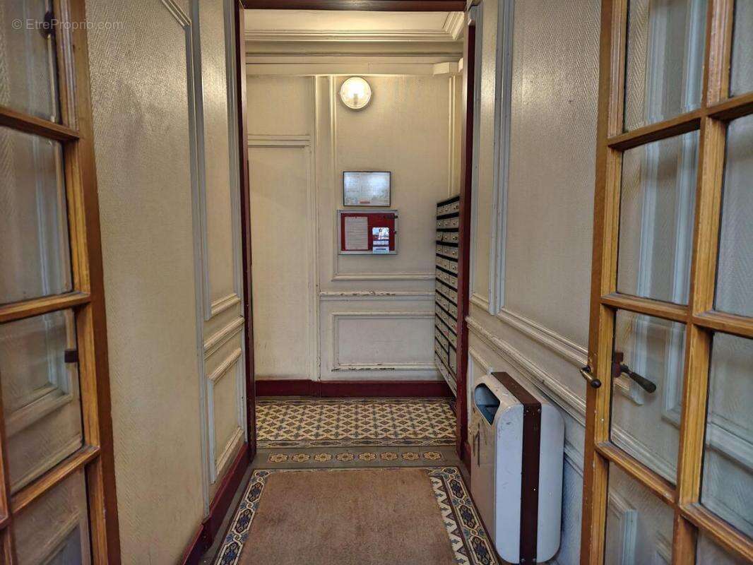 Appartement à PARIS-19E