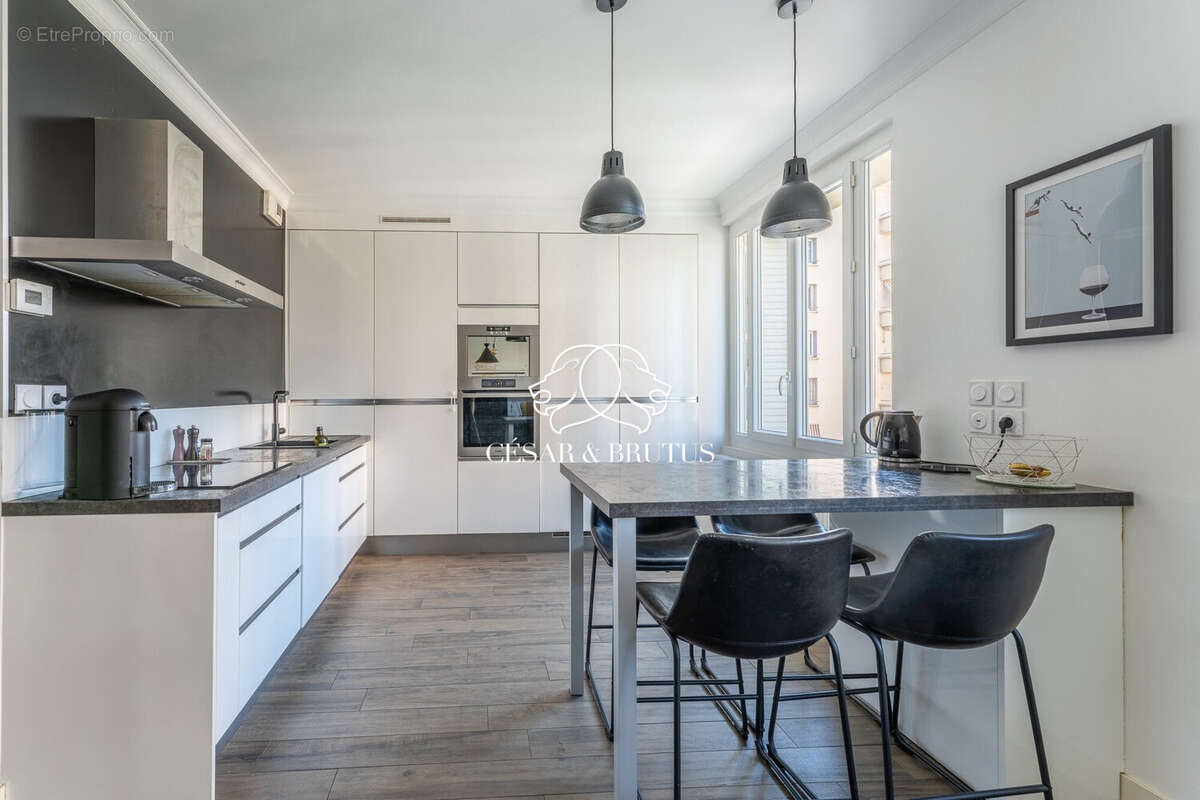 Appartement 76 m² à Lyon-3e  - photo 4