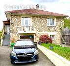 Maison à TOUSSUS-LE-NOBLE