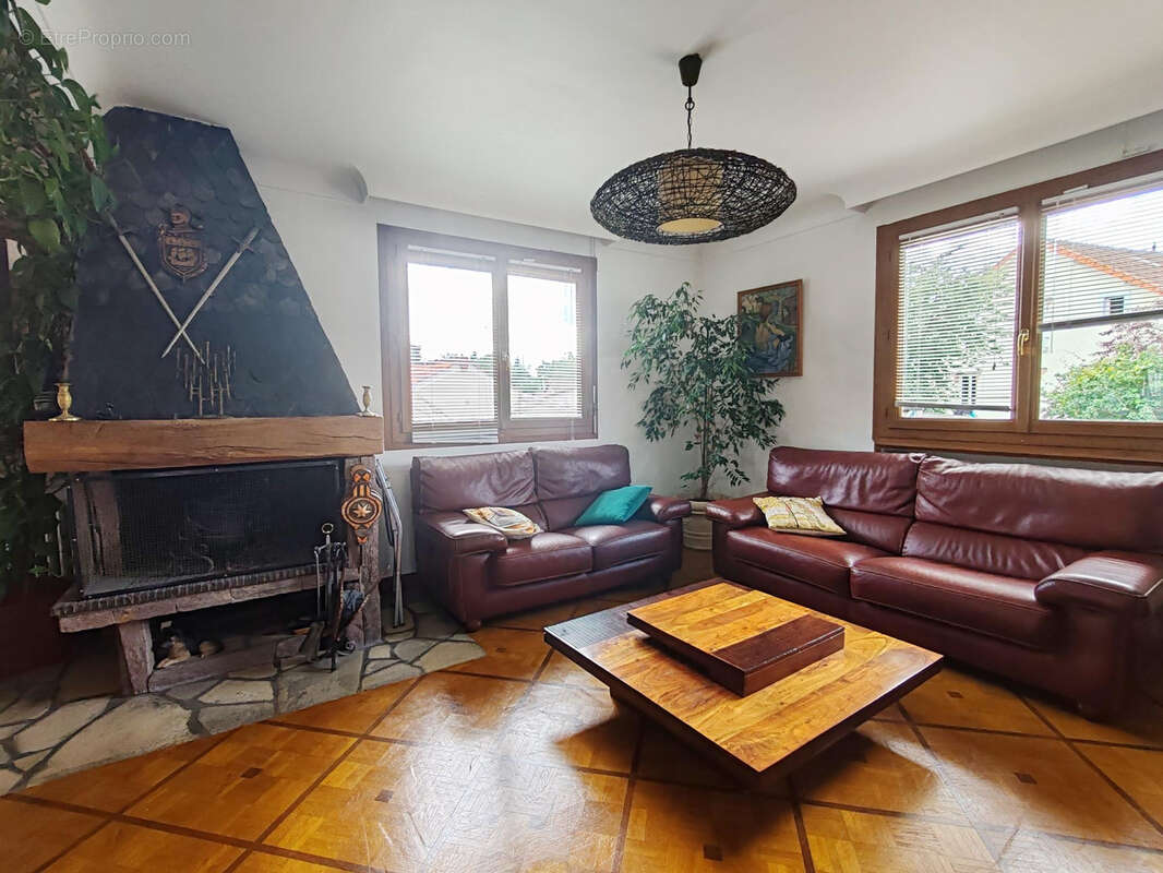 Maison à LIVRY-GARGAN