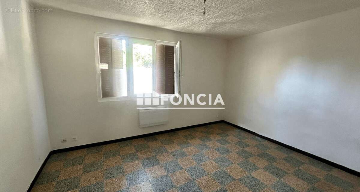 Appartement à BOURG-SAINT-ANDEOL