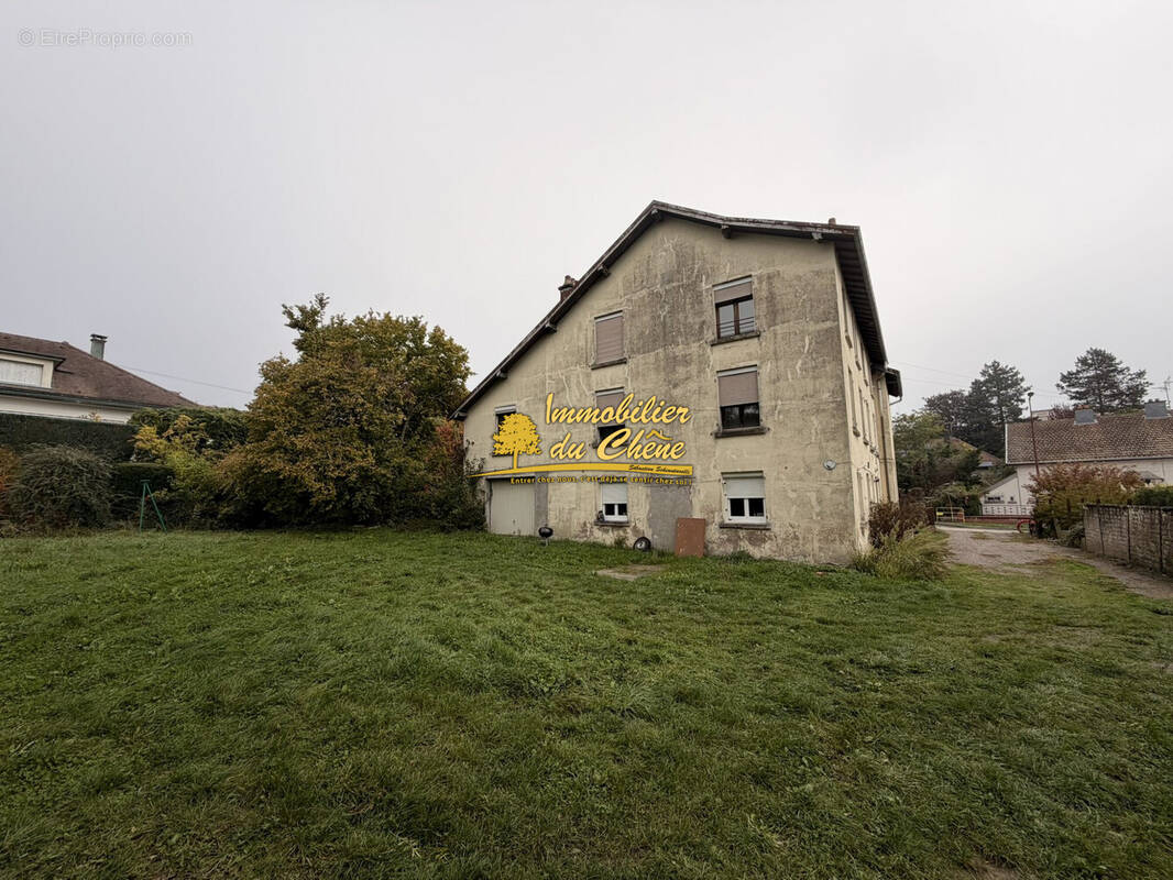 Appartement à LUXEUIL-LES-BAINS